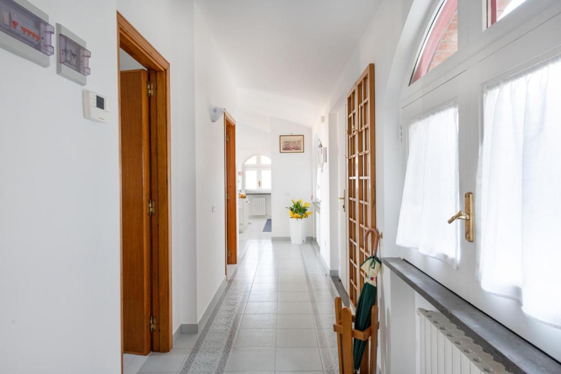 Sorrentovibes - Sea View Rooftop Apartment With Jacuzzi & Garden Exterior foto