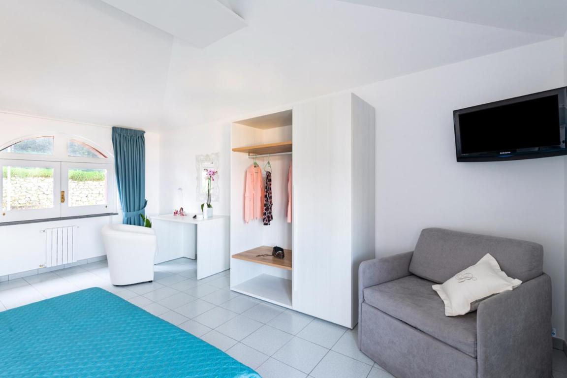 Sorrentovibes - Sea View Rooftop Apartment With Jacuzzi & Garden Exterior foto